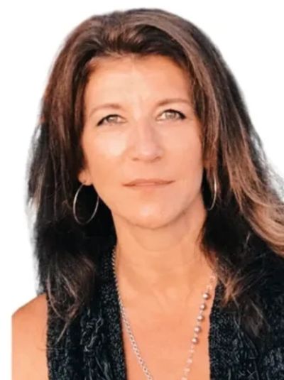 Paula Kyle, Home Navigators Realty real estate broker serving Denver Metro and Aurora
